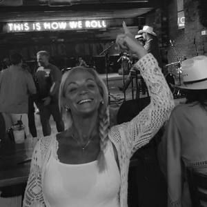 Meet your Posher, Stephanie erickson